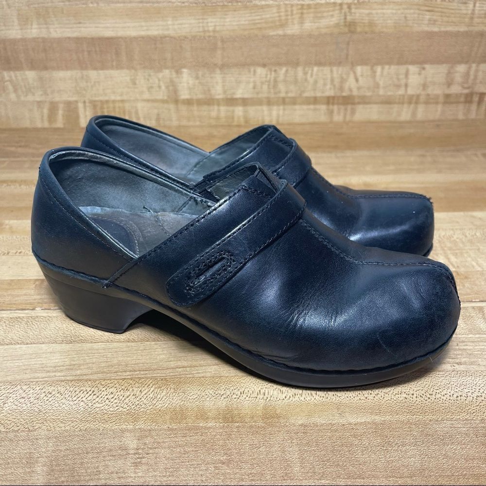 Dansko Solstice Side Button Clog Shoe Slip On 40 Black Leather Monk Professional